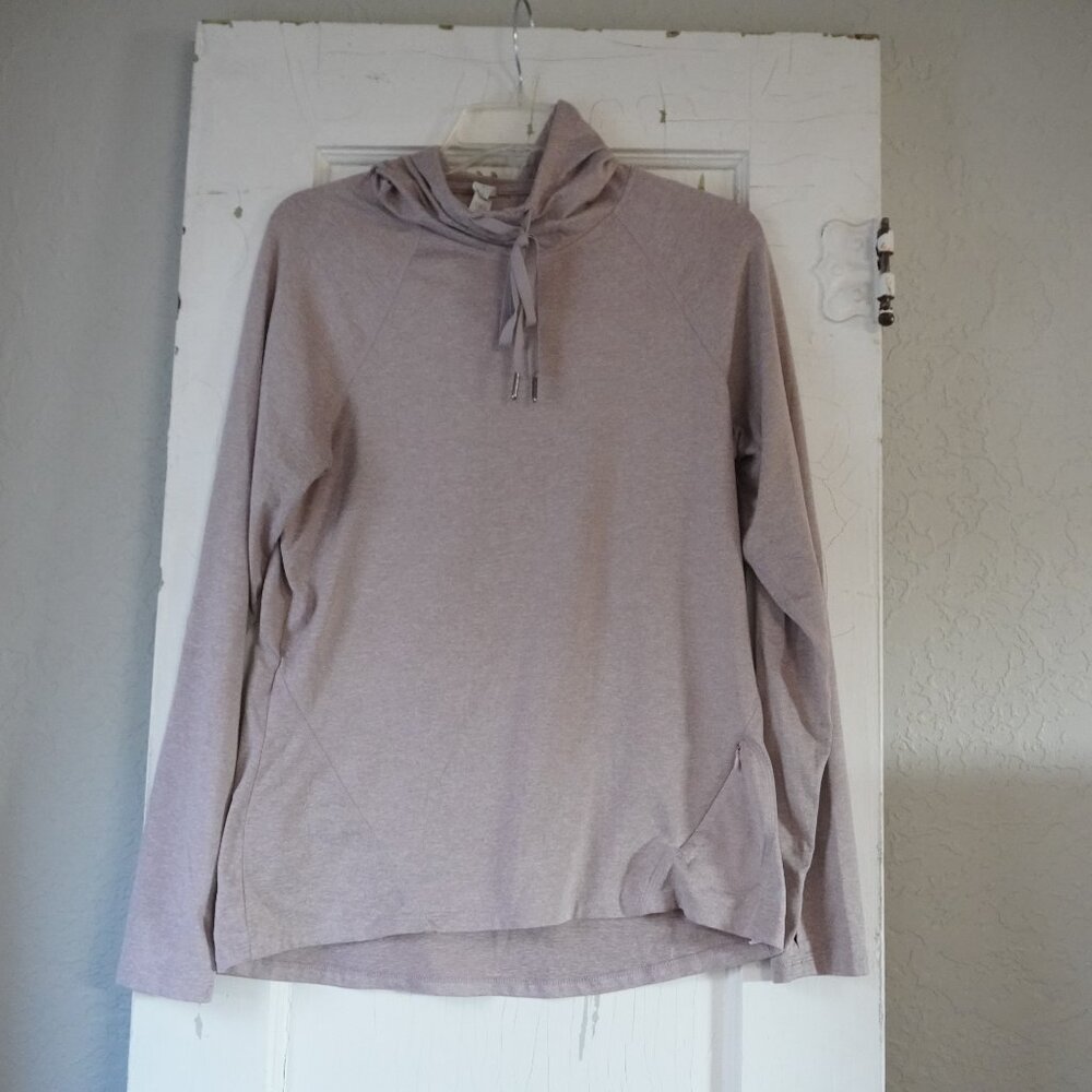 Marika Performance hooded long sleeve top